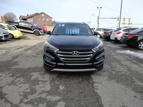 Used 2018 Hyundai Tucson image 2