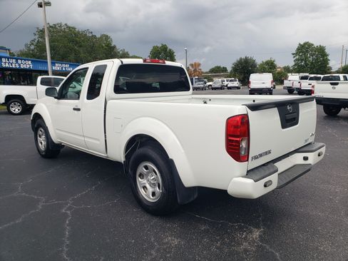 Used 2020 Nissan Frontier 4x4 King Cab image 3