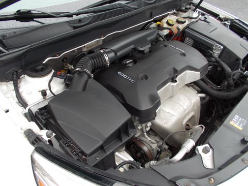 Used 2014 Chevrolet Malibu LT FWD image 26