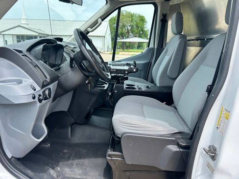 Used 2017 Ford Transit 250 148 High Roof RWD image 9
