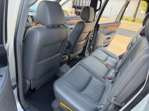 Used 2006 Lexus GX 470 UNAVAIL AWD/4WD image 23