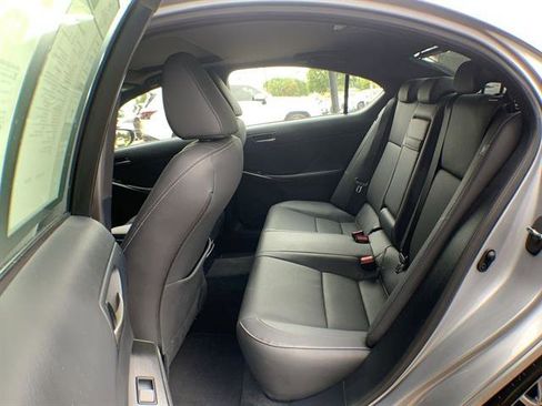 Used 2025 Lexus IS 300 image 22