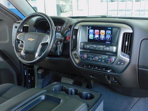 Used 2019 Chevrolet Silverado 1500 4x4 Double Cab LD LT image 27