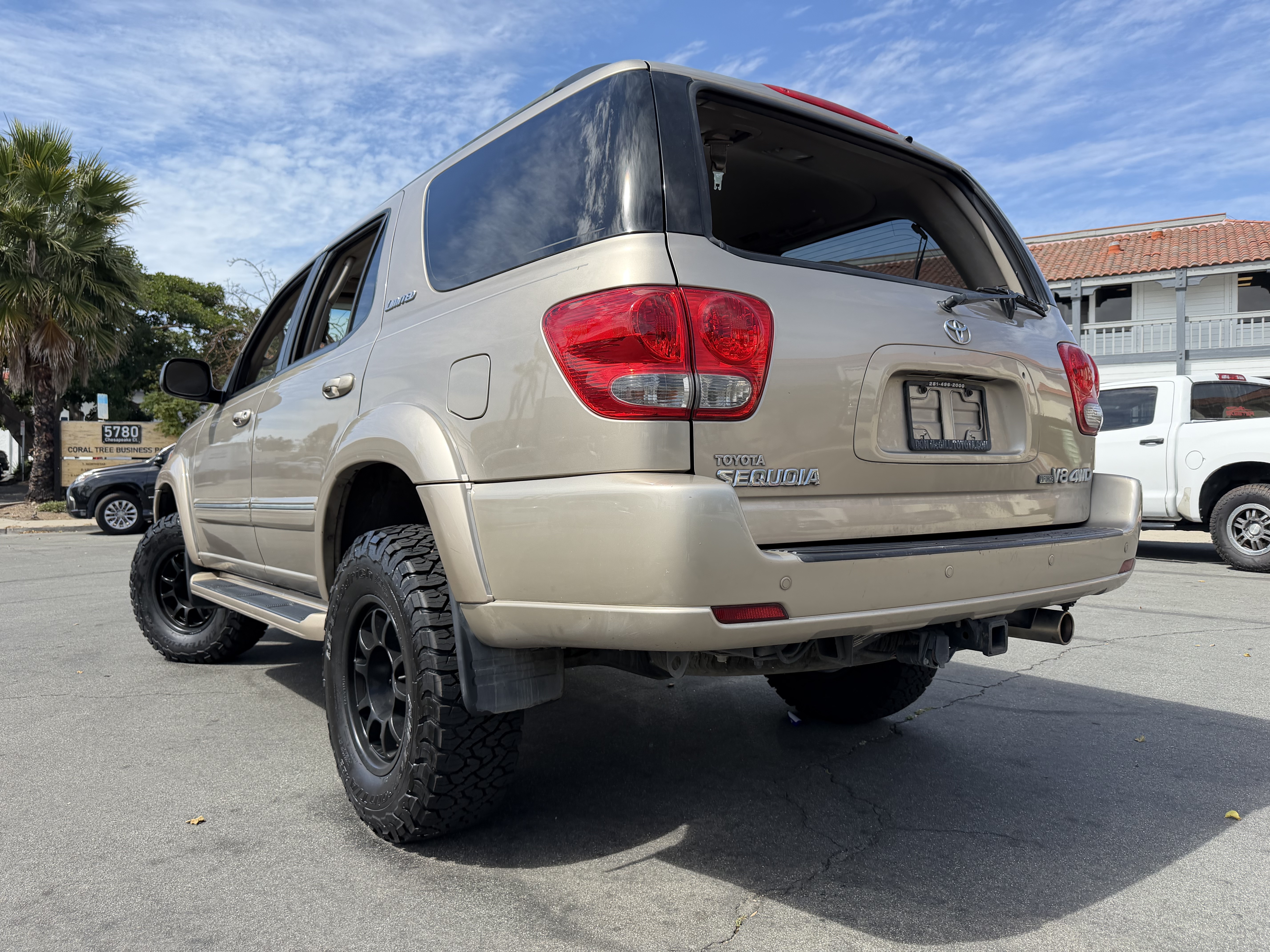 Used 2007 Toyota Sequoia Limited AWD/4WD image 6