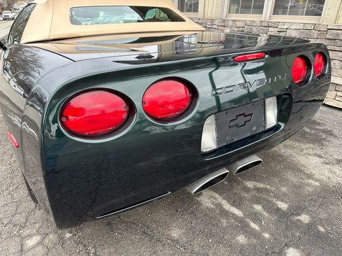 Used 2000 Chevrolet Corvette image 8