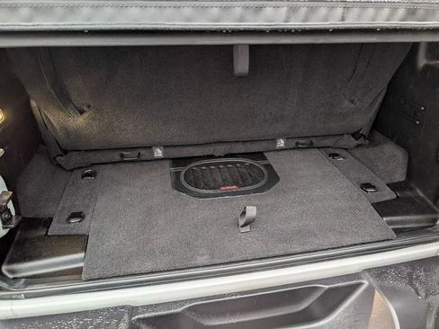 Used 2022 Jeep Wrangler Sport S image 14