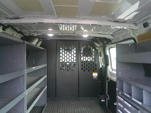 Used 2025 Ford Transit 250 Low Roof RWD image 14