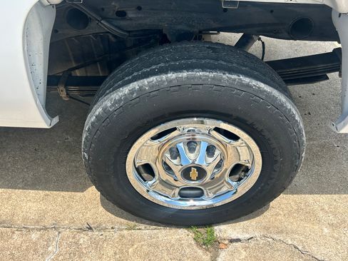Used 2013 Chevrolet Silverado 2500 RWD image 25