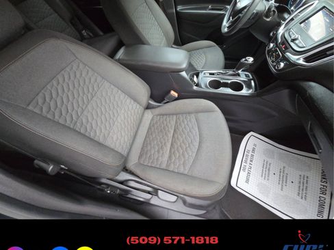 Used 2020 Chevrolet Equinox LT image 19