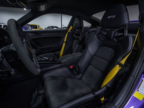 Used 2024 Porsche 911 GT3 RWD image 20