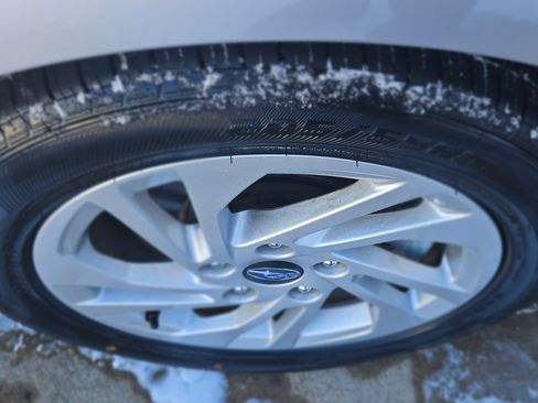 Used 2024 Subaru Impreza 2.0i image 11