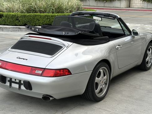 Used 1998 Porsche 911 RWD image 6