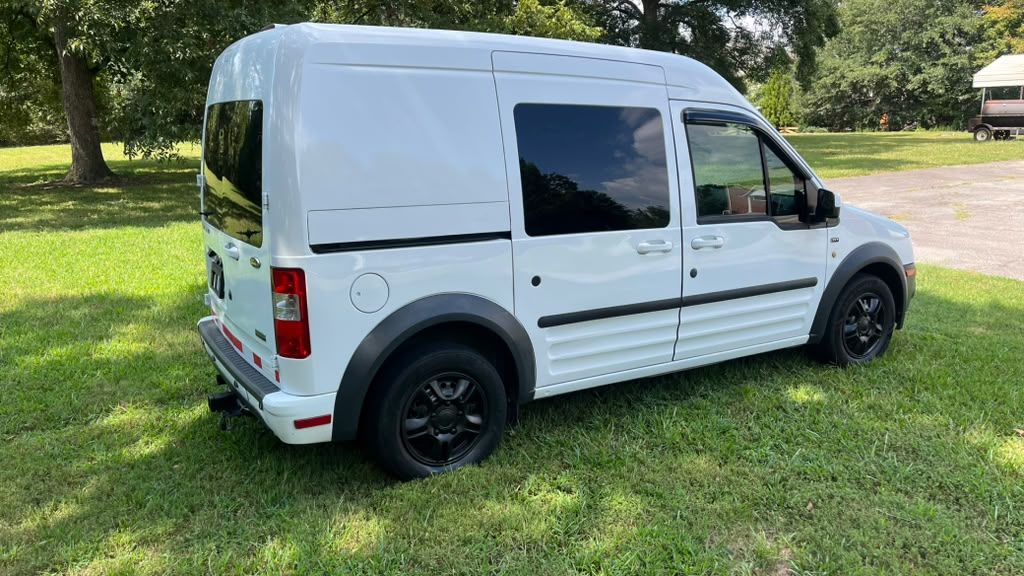 Used 2013 Ford Transit Connect XLT Wagon FWD image 5