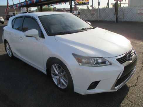 Used 2017 Lexus CT 200h w/ F-Sport Package FWD image 13
