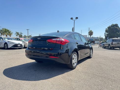Used 2015 Kia Forte LX Sedan FWD image 8