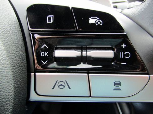 Used 2022 Hyundai Santa Cruz Limited AWD/4WD image 30