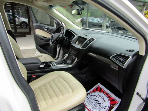 Used 2015 Ford Edge AWD SEL image 25