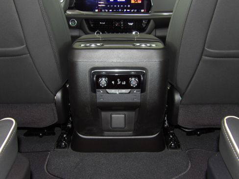 New 2026 Chevrolet Tahoe Premier image 29