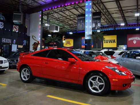 Used 2004 Toyota Celica GT-S FWD image 7