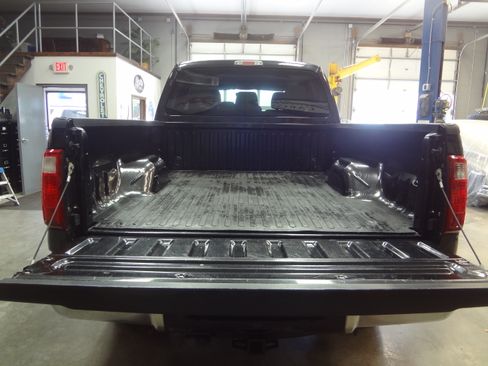 Used 2012 Ford F250 XLT image 7