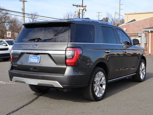 Used 2018 Ford Expedition Platinum image 8