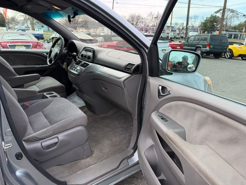 Used 2008 Honda Odyssey EX image 16