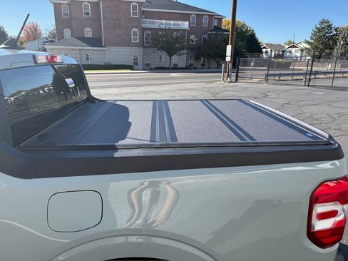 Used 2024 Ford Maverick XLT image 9