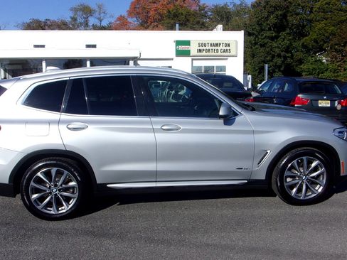 Used 2018 BMW X3 xDrive30i image 4