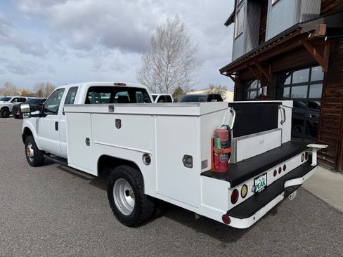 Used 2011 Ford F350 image 3