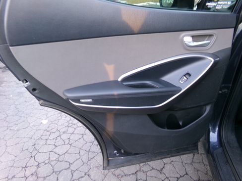 Used 2015 Hyundai Santa Fe Sport image 15