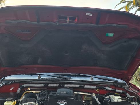 Used 2012 Nissan Frontier SV image 32