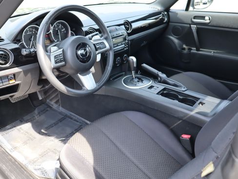 Used 2008 MAZDA MX-5 Miata Touring image 15