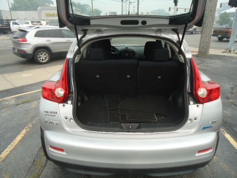 Used 2014 Nissan Juke AWD S image 3