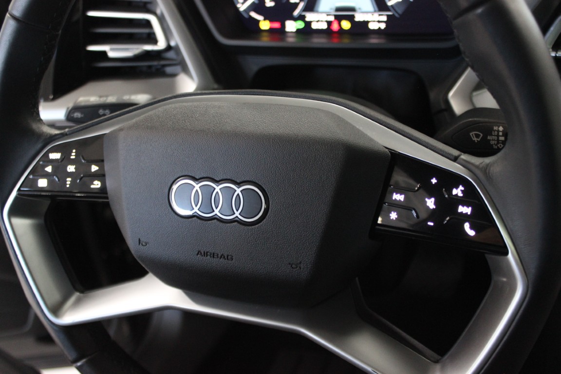 Used 2023 Audi Q4 e-tron Premium RWD image 26