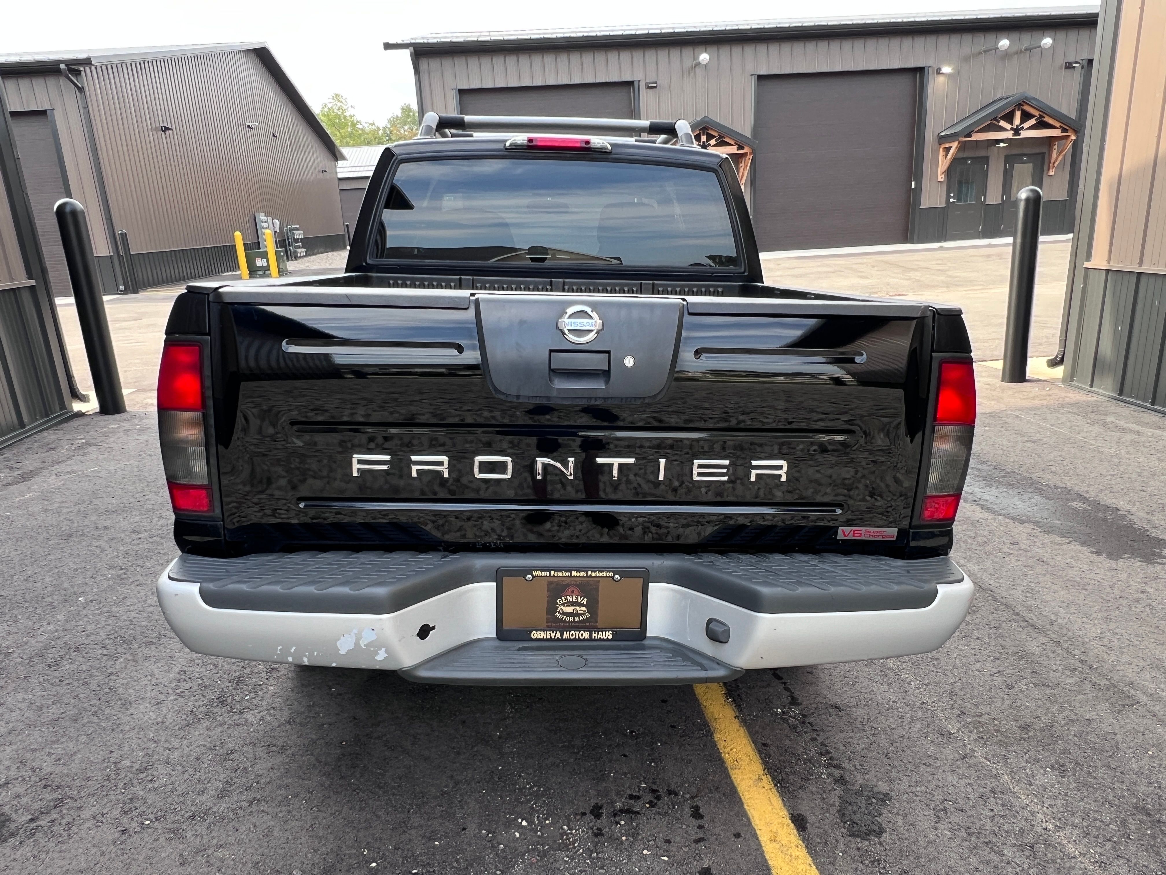 Used 2003 Nissan Frontier 4x4 Crew Cab S/C image 4