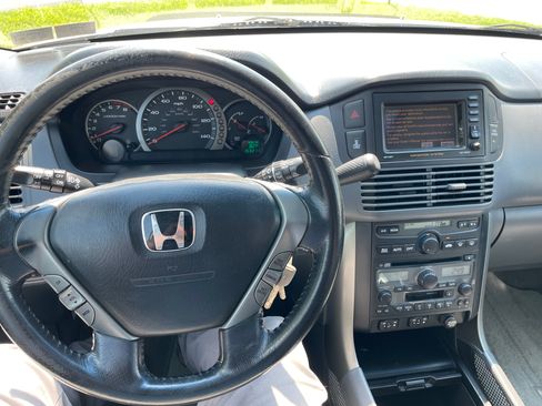 Used 2005 Honda Pilot 4WD EX-L image 3
