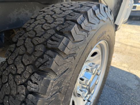 Used 2017 Ford F250 2WD Regular Cab Super Duty image 18