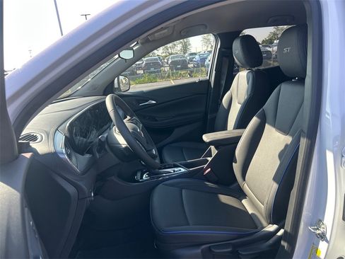 New 2026 Buick Encore GX Sport Touring image 15