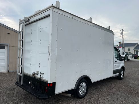 Used 2017 Ford Transit 350 image 4