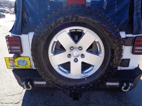 Used 2008 Jeep Wrangler X image 15