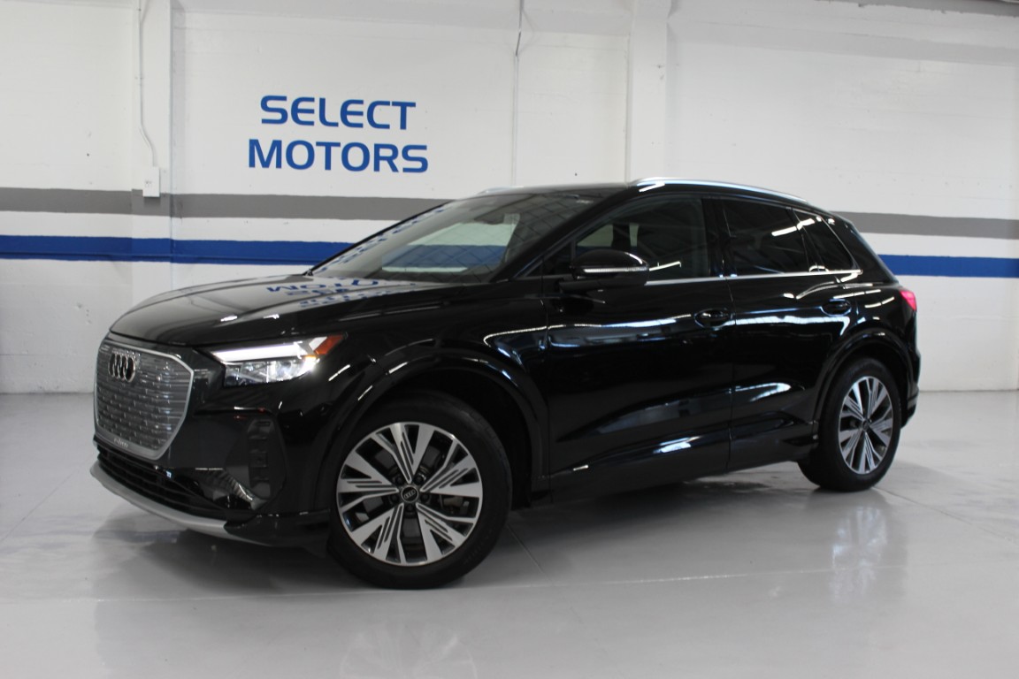 Used 2023 Audi Q4 e-tron Premium RWD image 2