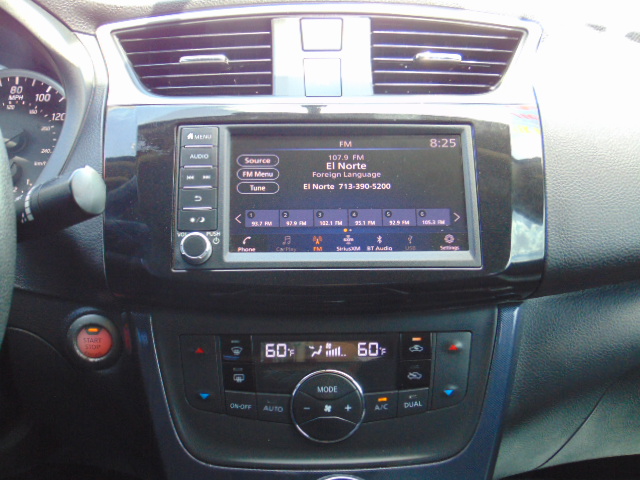 Used 2019 Nissan Sentra SR FWD image 16