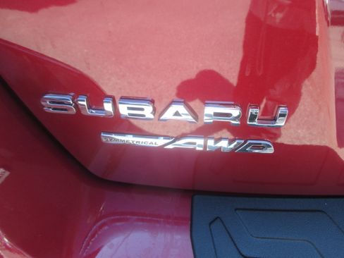 Used 2016 Subaru Crosstrek 2.0i Premium image 9