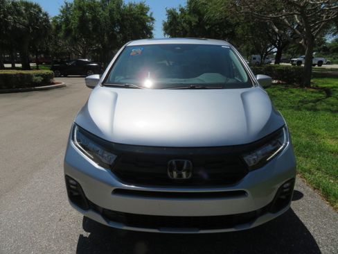 Used 2026 Honda Odyssey EX-L image 15