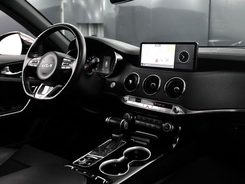 Used 2022 Kia Stinger GT-Line image 49