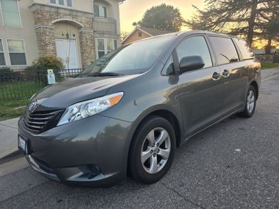 Used 2013 Toyota Sienna