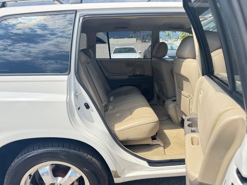 Used 2006 Toyota Highlander 2WD image 20
