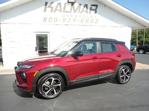 Used 2023 Chevrolet TrailBlazer FWD RS image 4