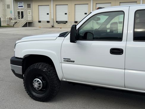 Used 2007 Chevrolet Silverado 3500 4x4 Crew Cab image 36