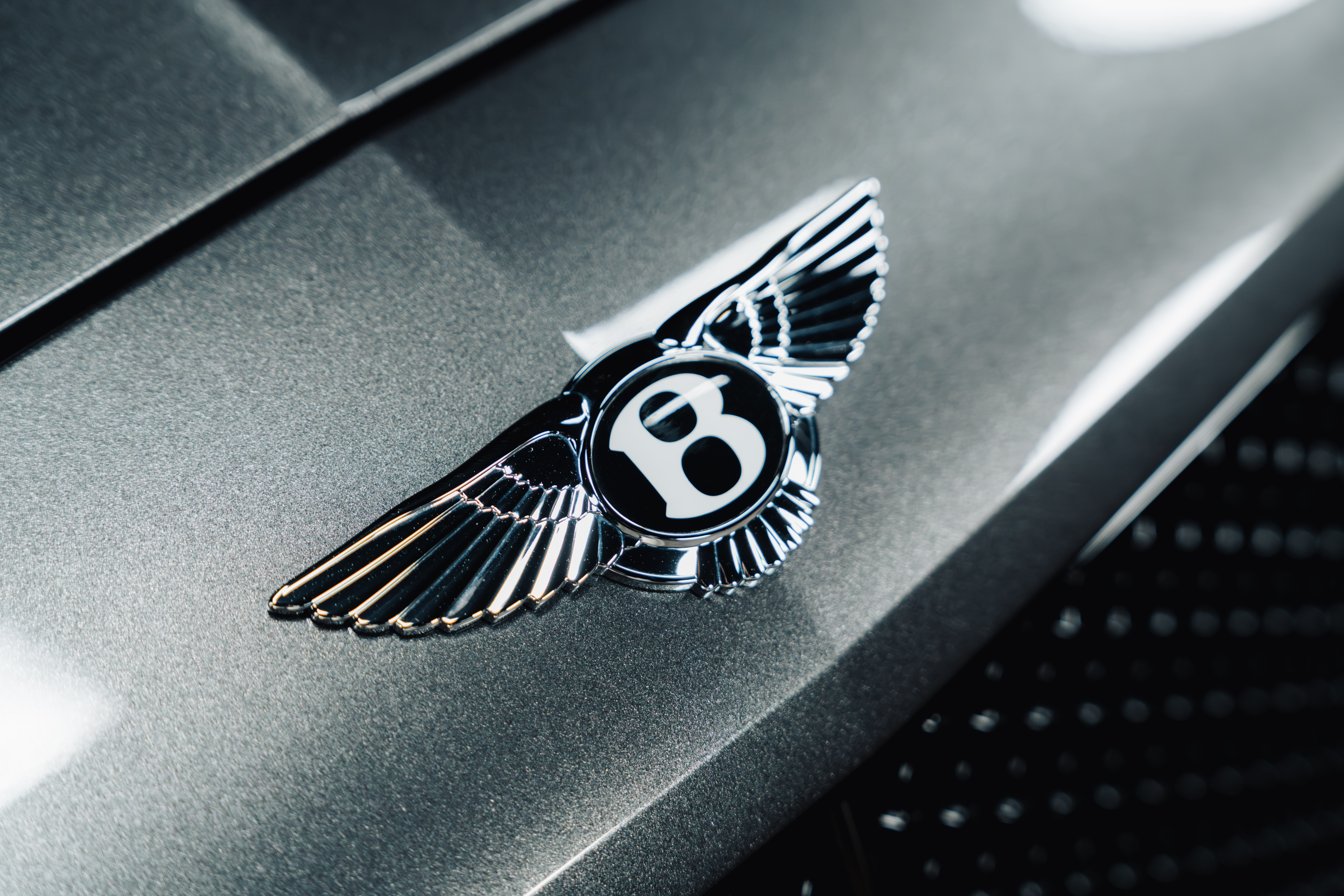 Used 2018 Bentley Continental GT Supersports Convertible AWD/4WD image 22